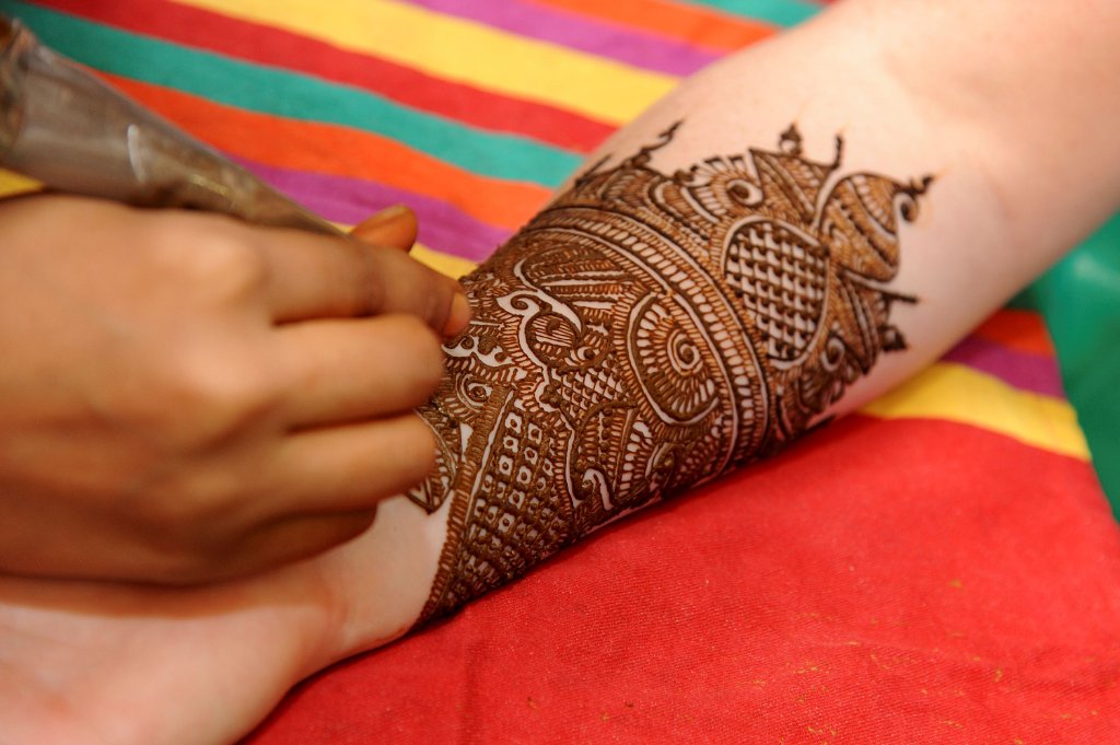 Mehendiart Wedding Honeymoon — North India | Taj Voyages