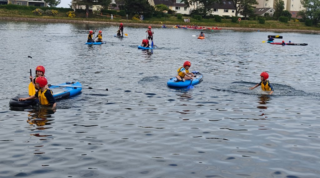 Scouts kayaking and paddleboarding
