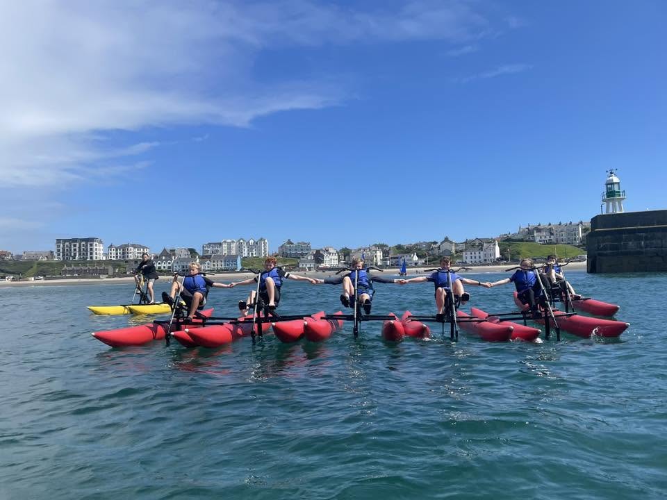 Scouts on water cycles in the sea