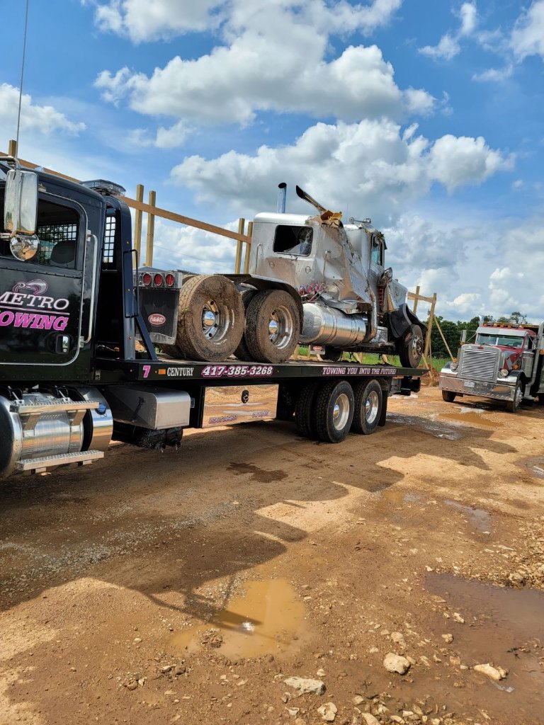 Metro Towing 10