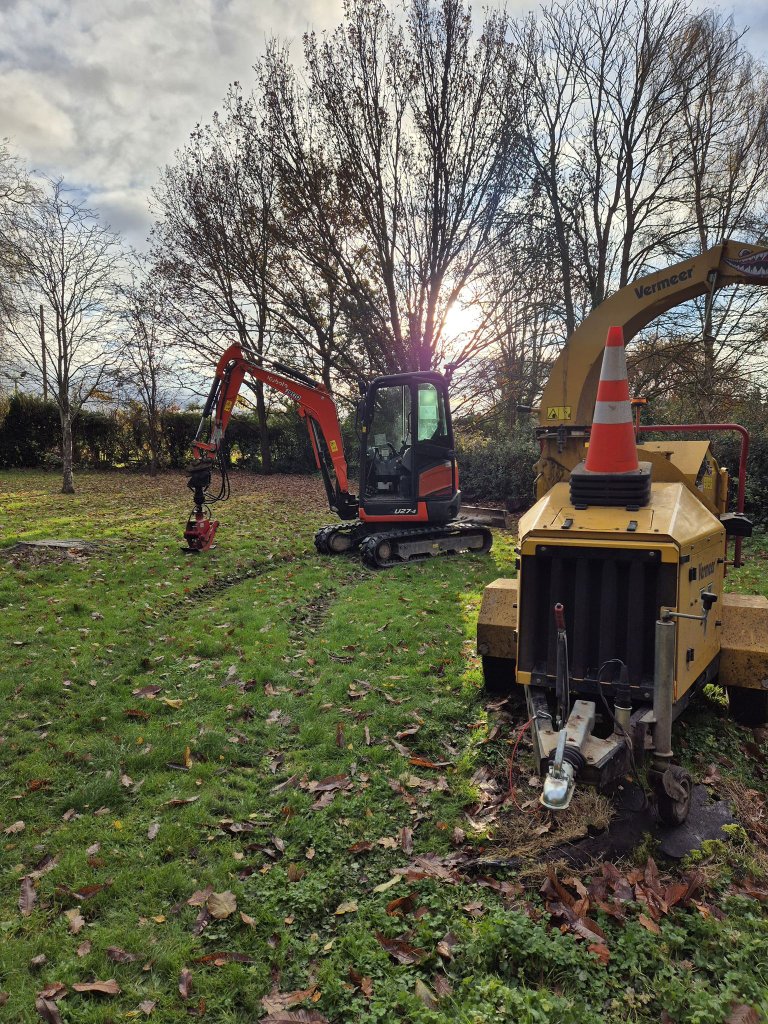 Roma Landscapes family team working on a Leicestershire grounds maintenance site