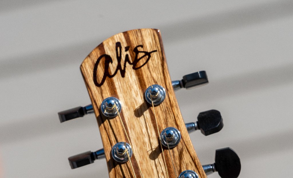 Indian Rosewood Siñ