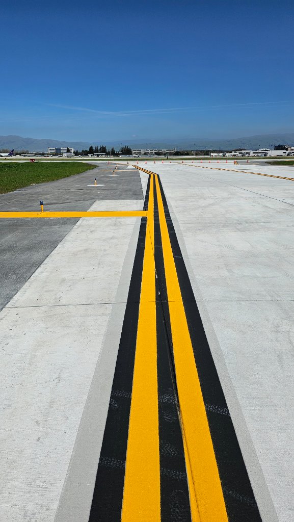 Airport Taxiway Markings