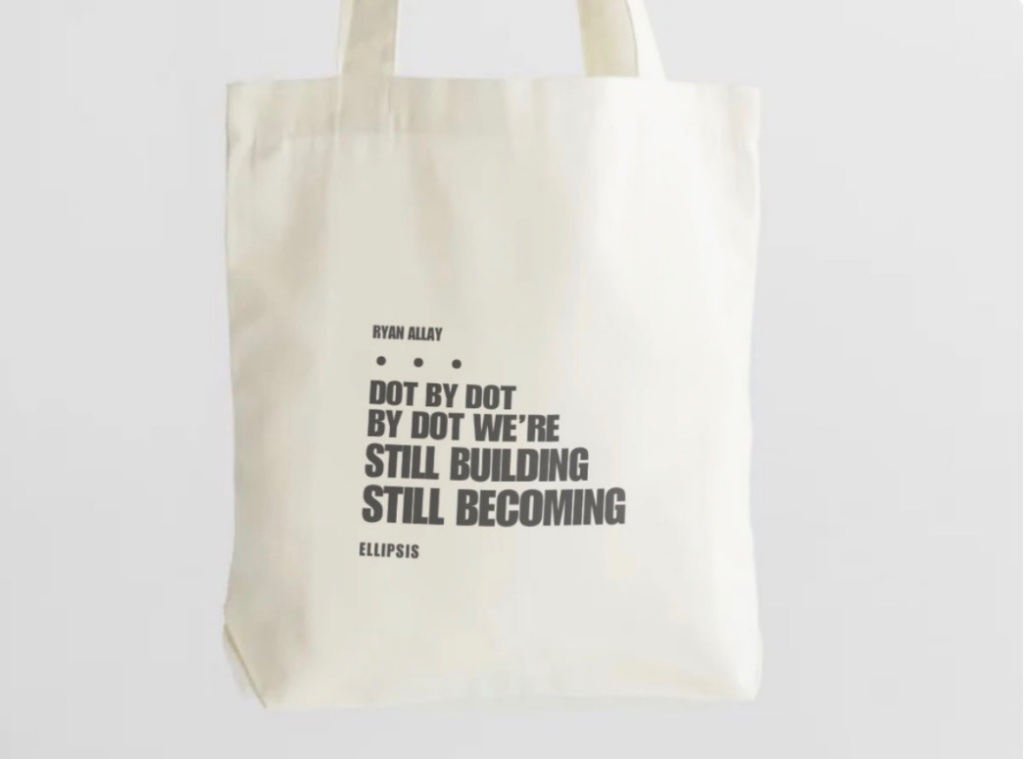 Dot by Dot Tote Bag Detail
