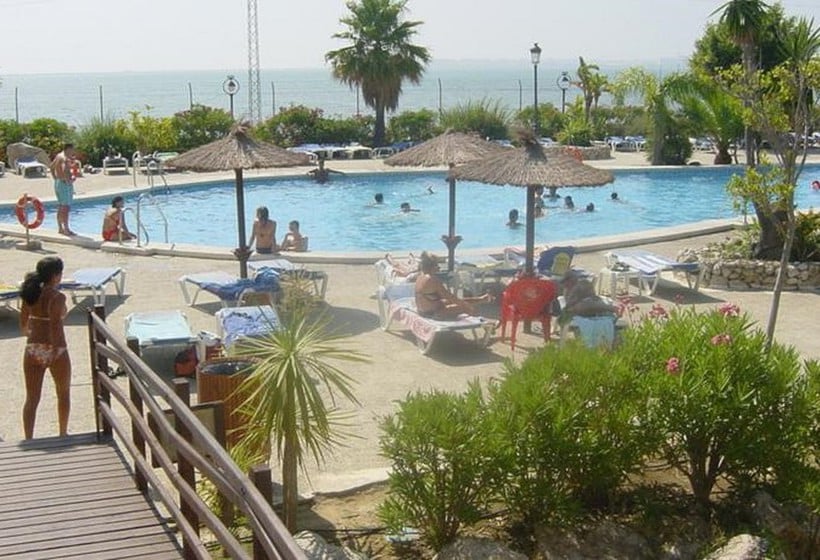Piscina hamacas