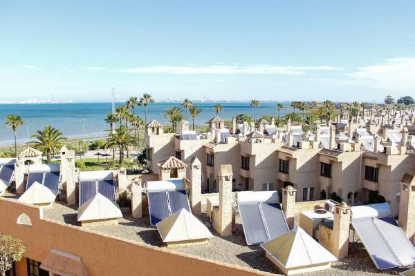 Bahía con tejados