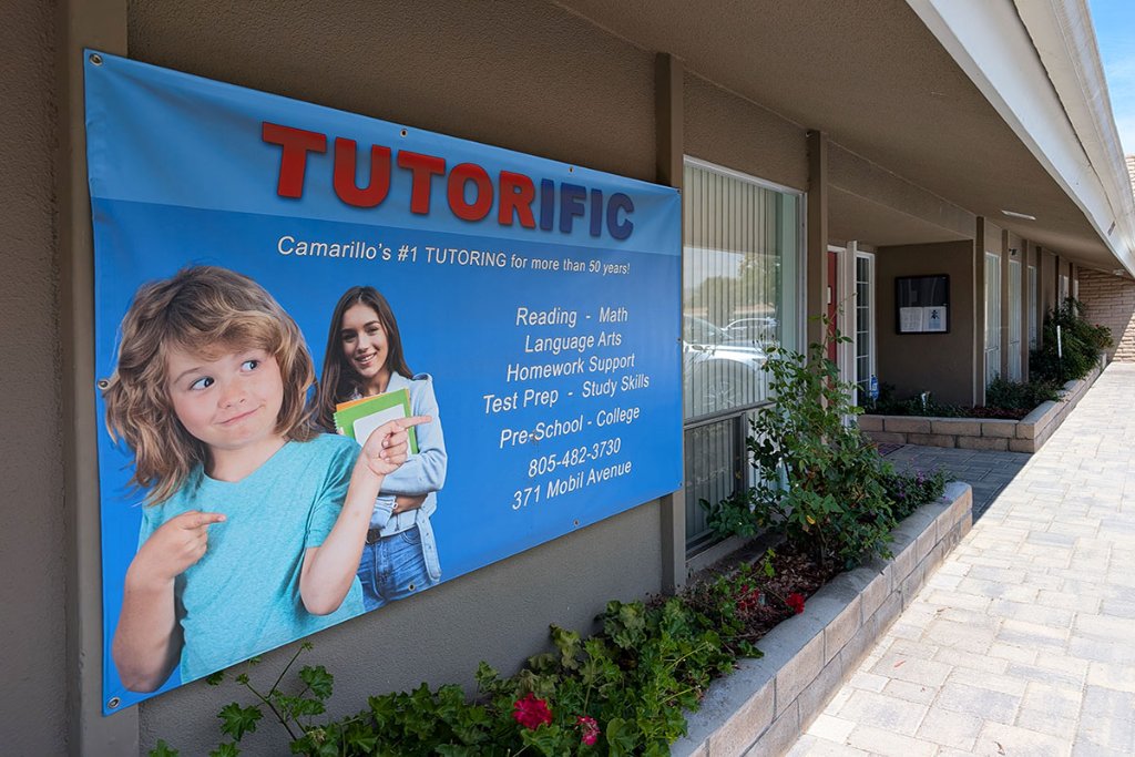 Tutorific building exterior banner