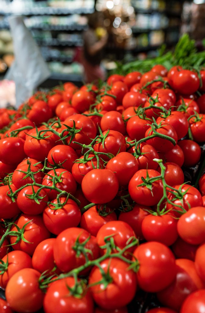 Vine Tomatoes