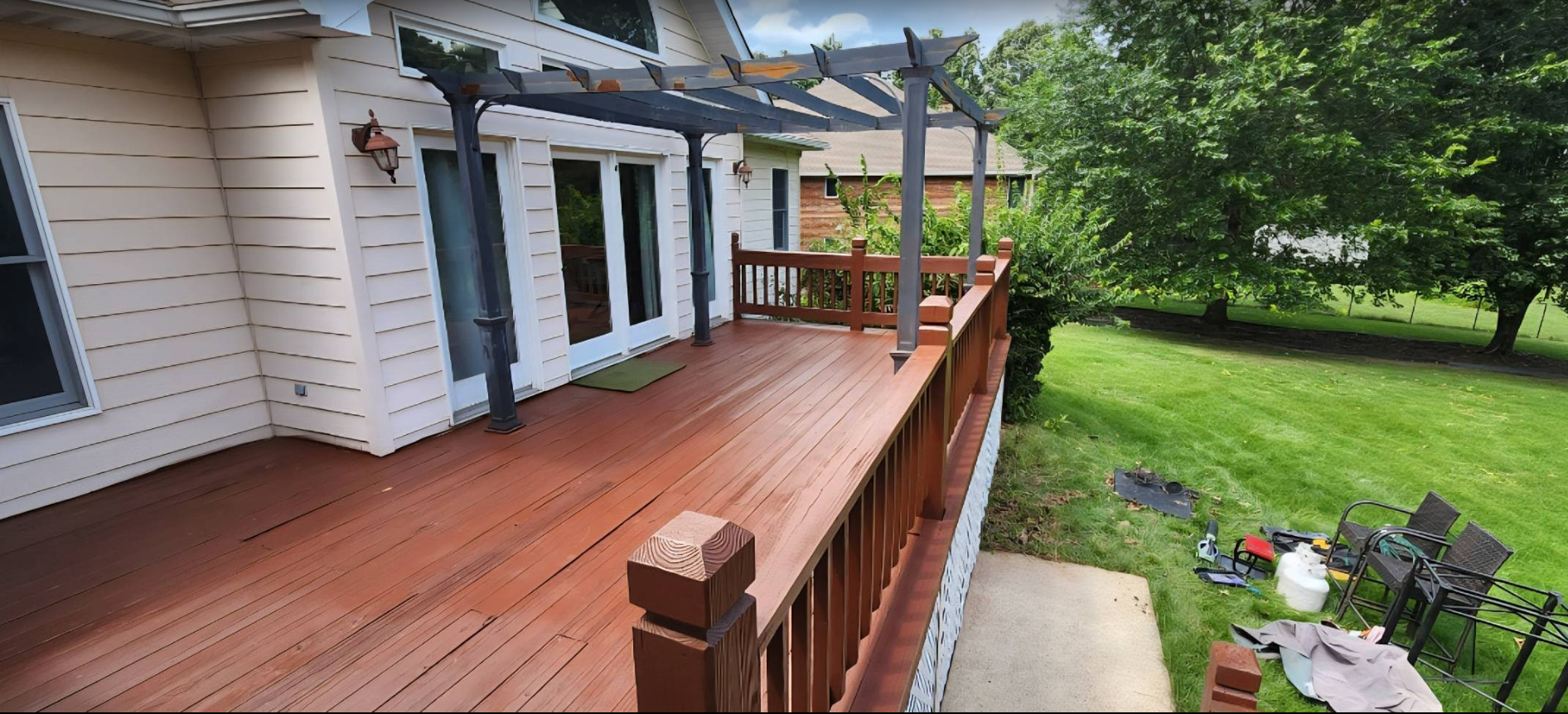 DECK WASHING & STAINING