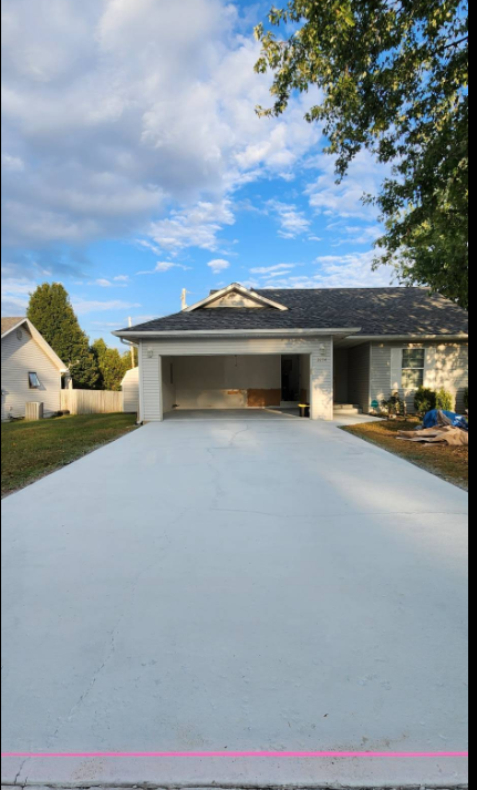 CONCRETE & PAVER SEALCOATING