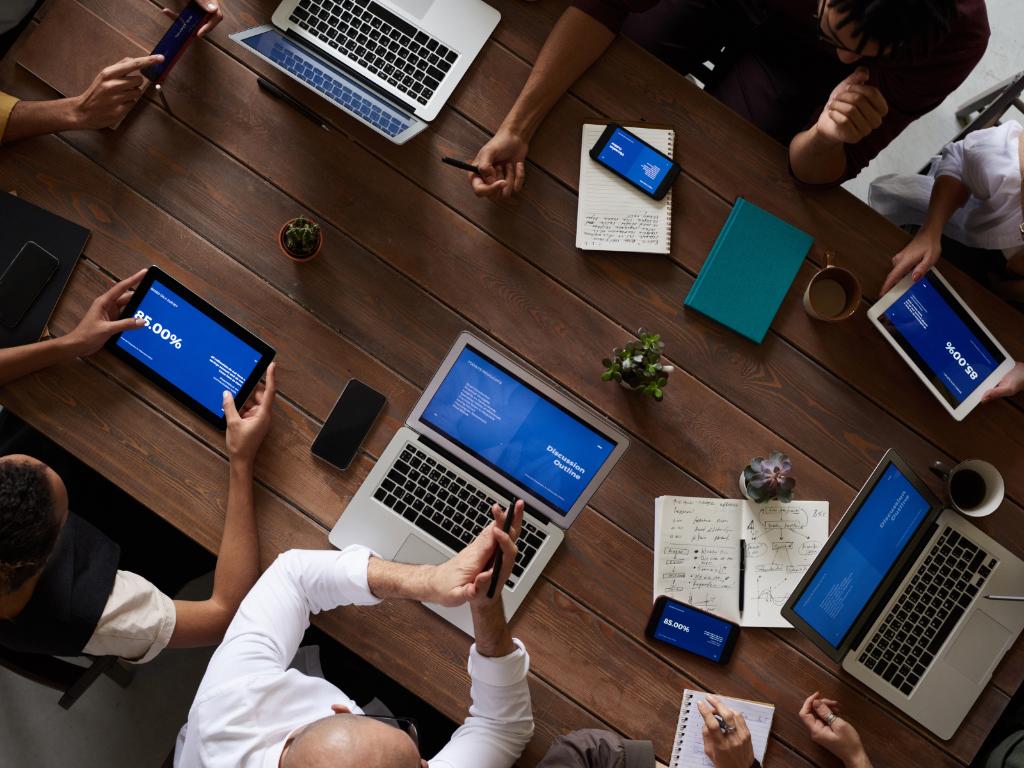 Strategic advisory collaboration