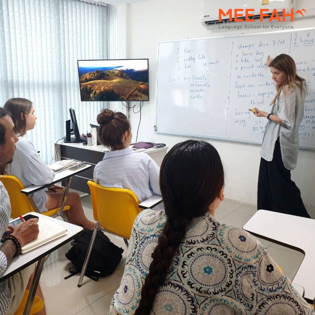 Thai Language Writing