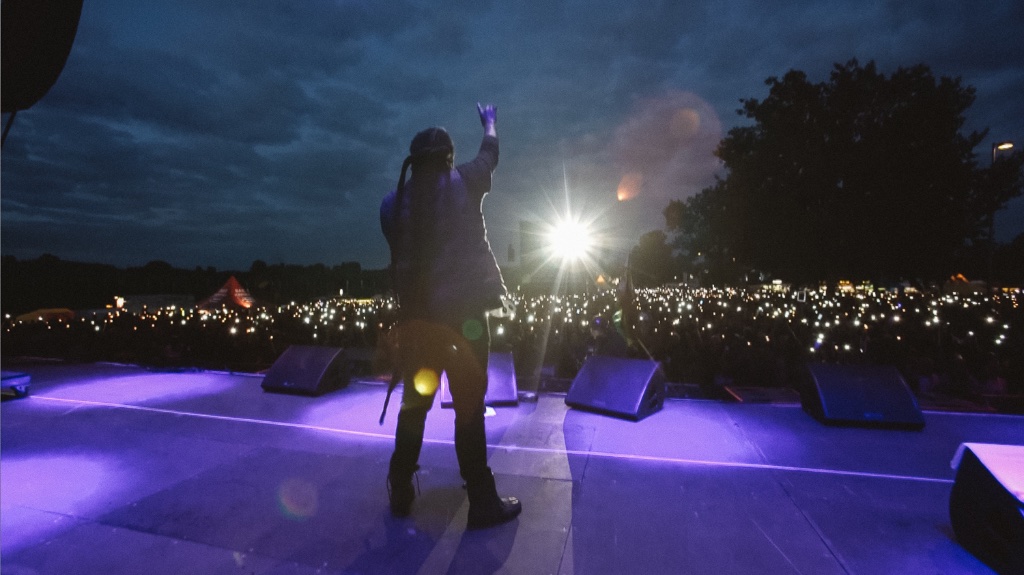 Couleur Café — Stage View