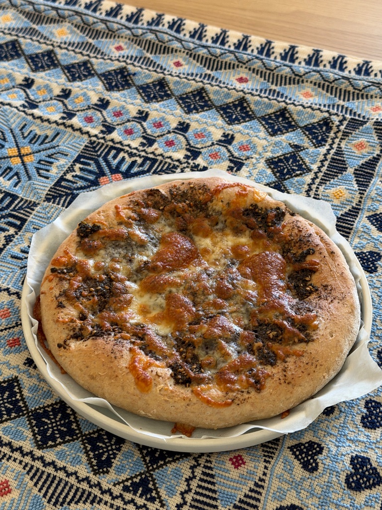مناقيش جبنة وزعتر