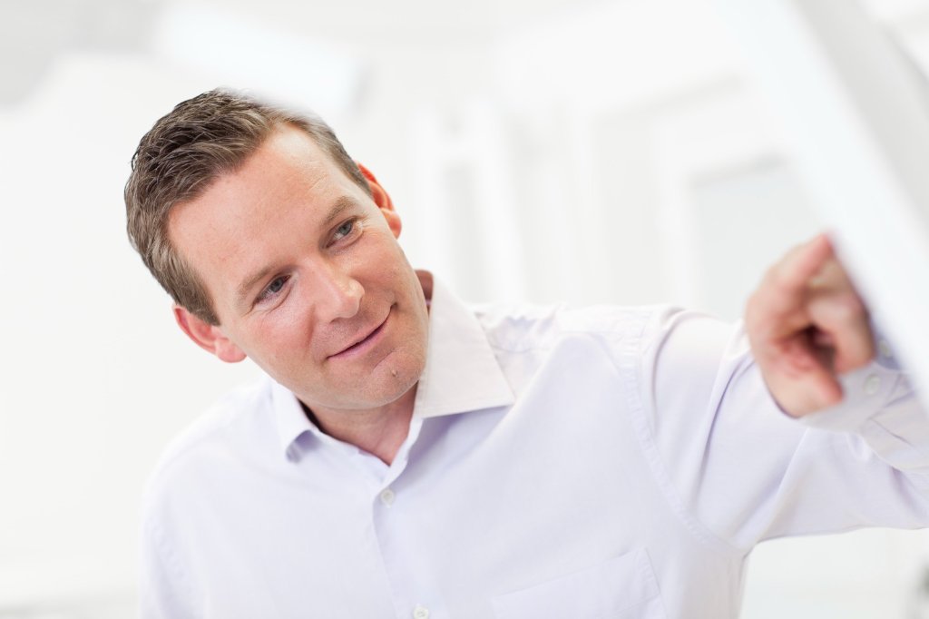 Consultation & Diagnosis