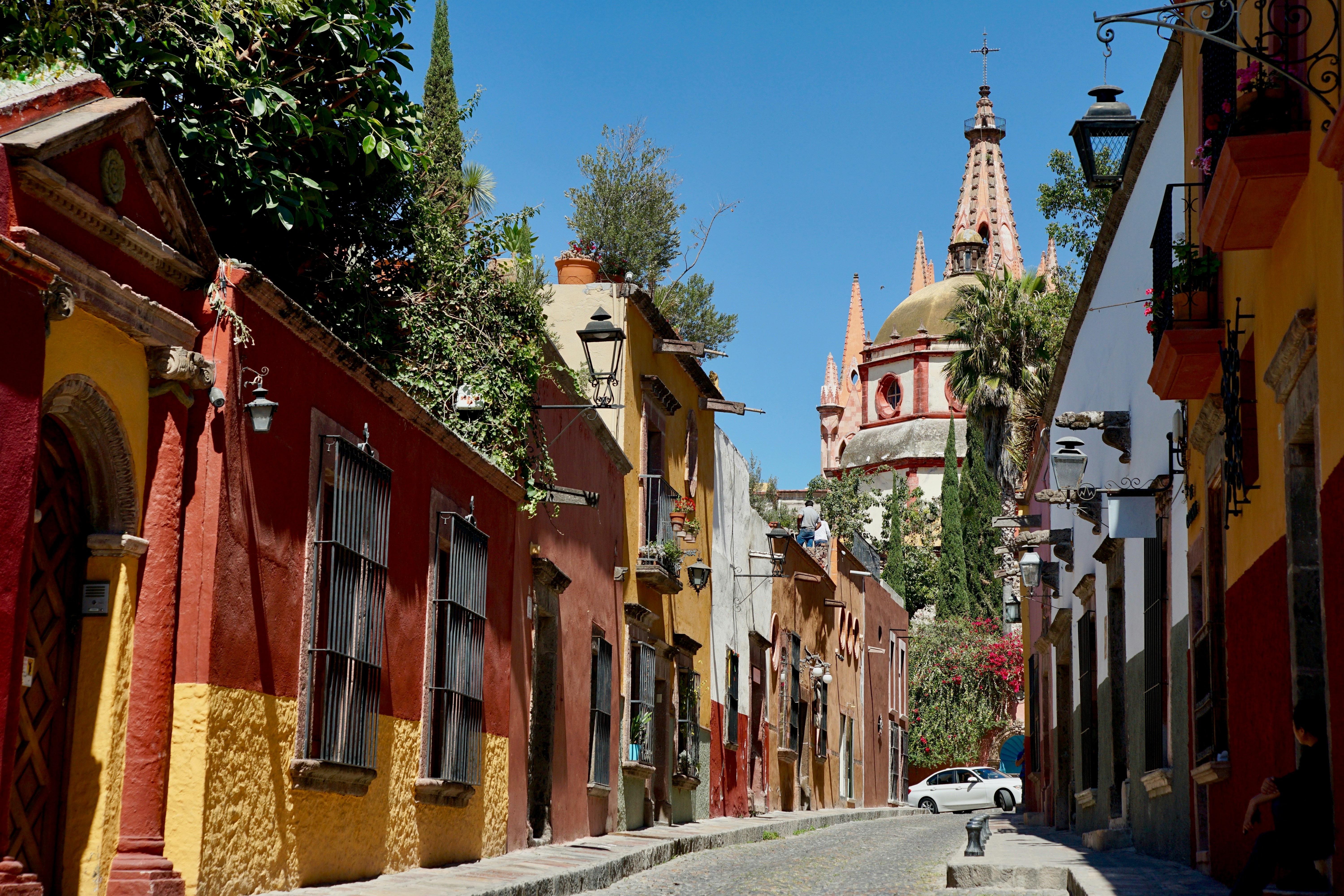 Cost of Living in Mexico: A Complete Guide for American Retirees