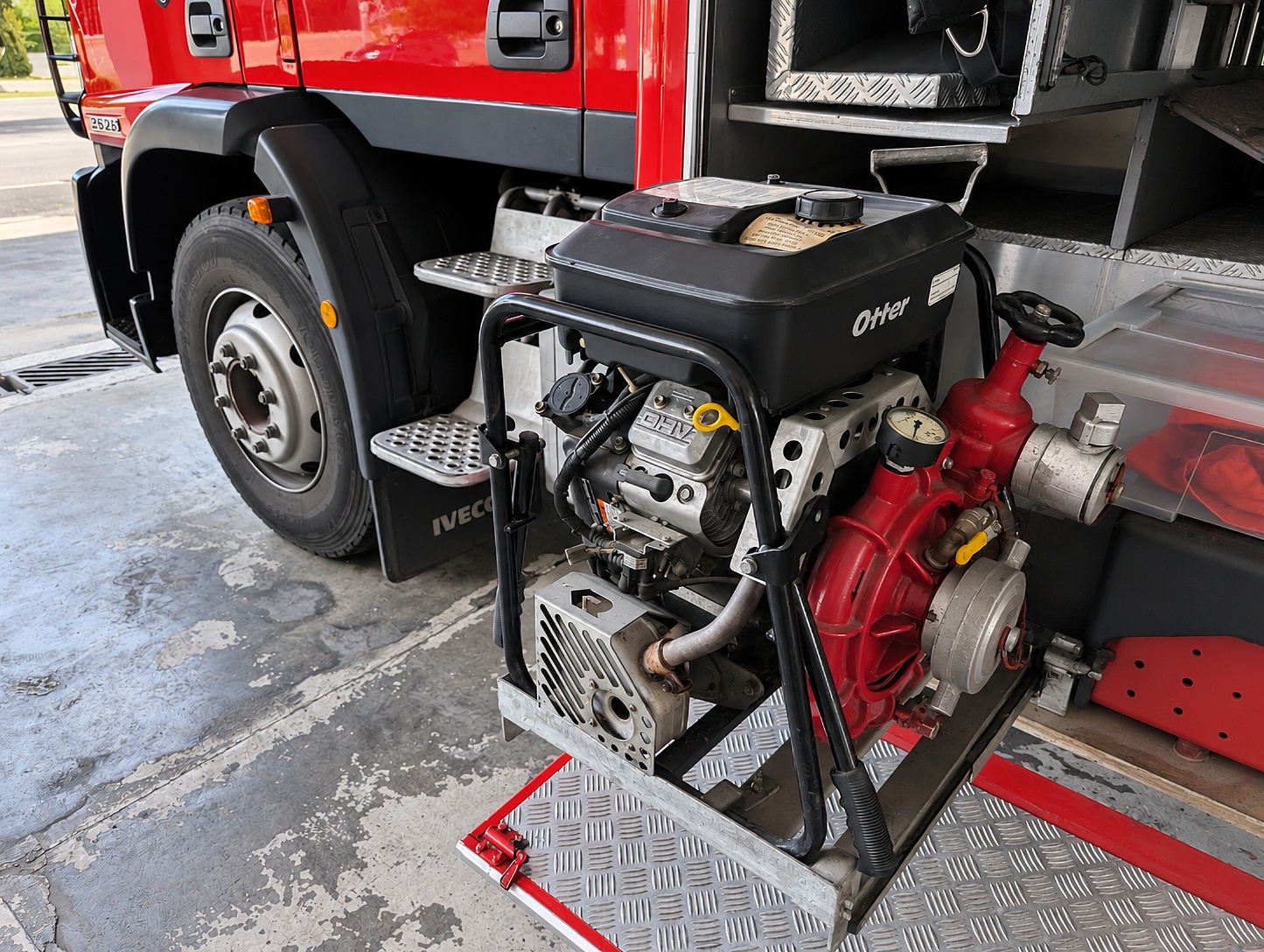 The Rosenbauer Otter light portable pump — the same LPP UK crews know for drawing from open water.