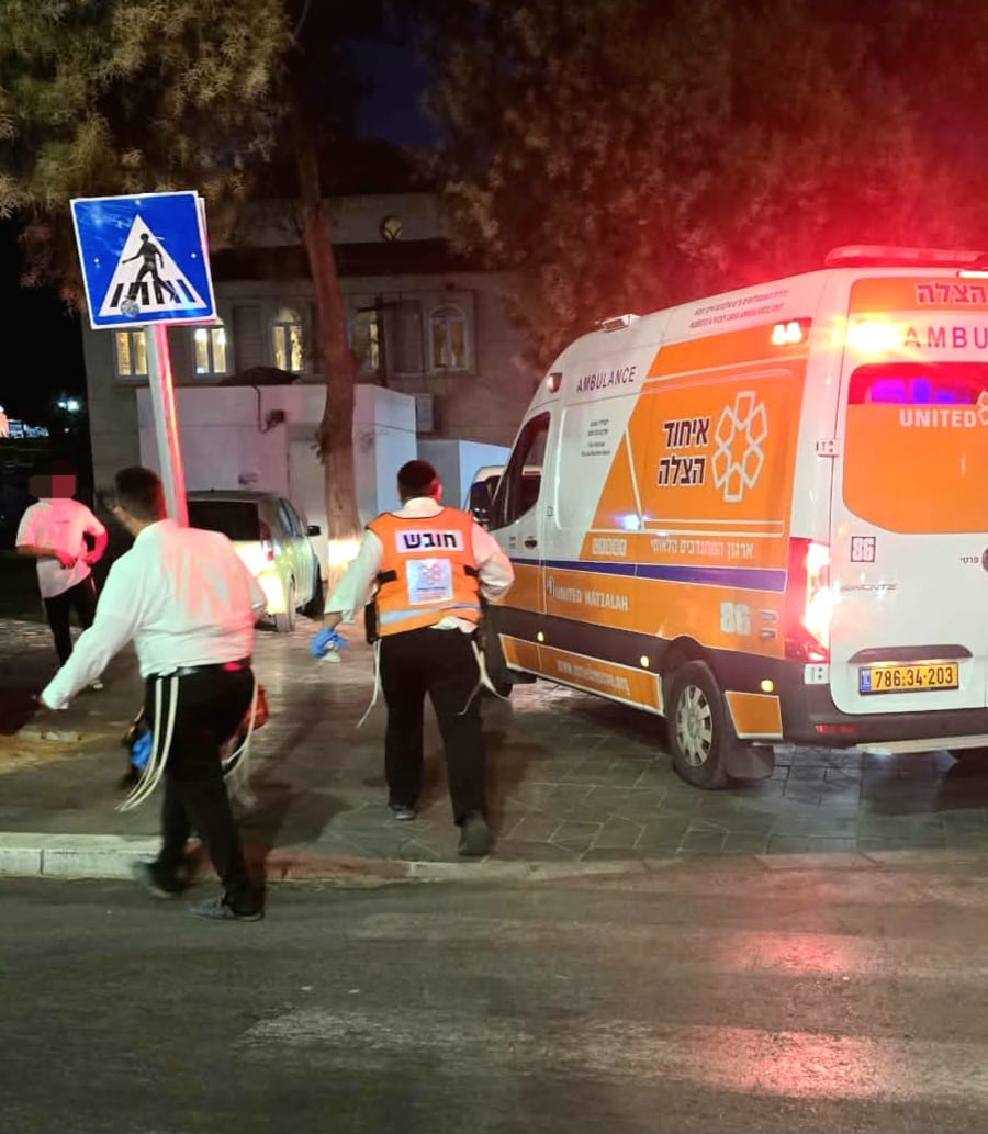 הולך רגל כבן 58 נפצע בינוני מפגיעת רכב