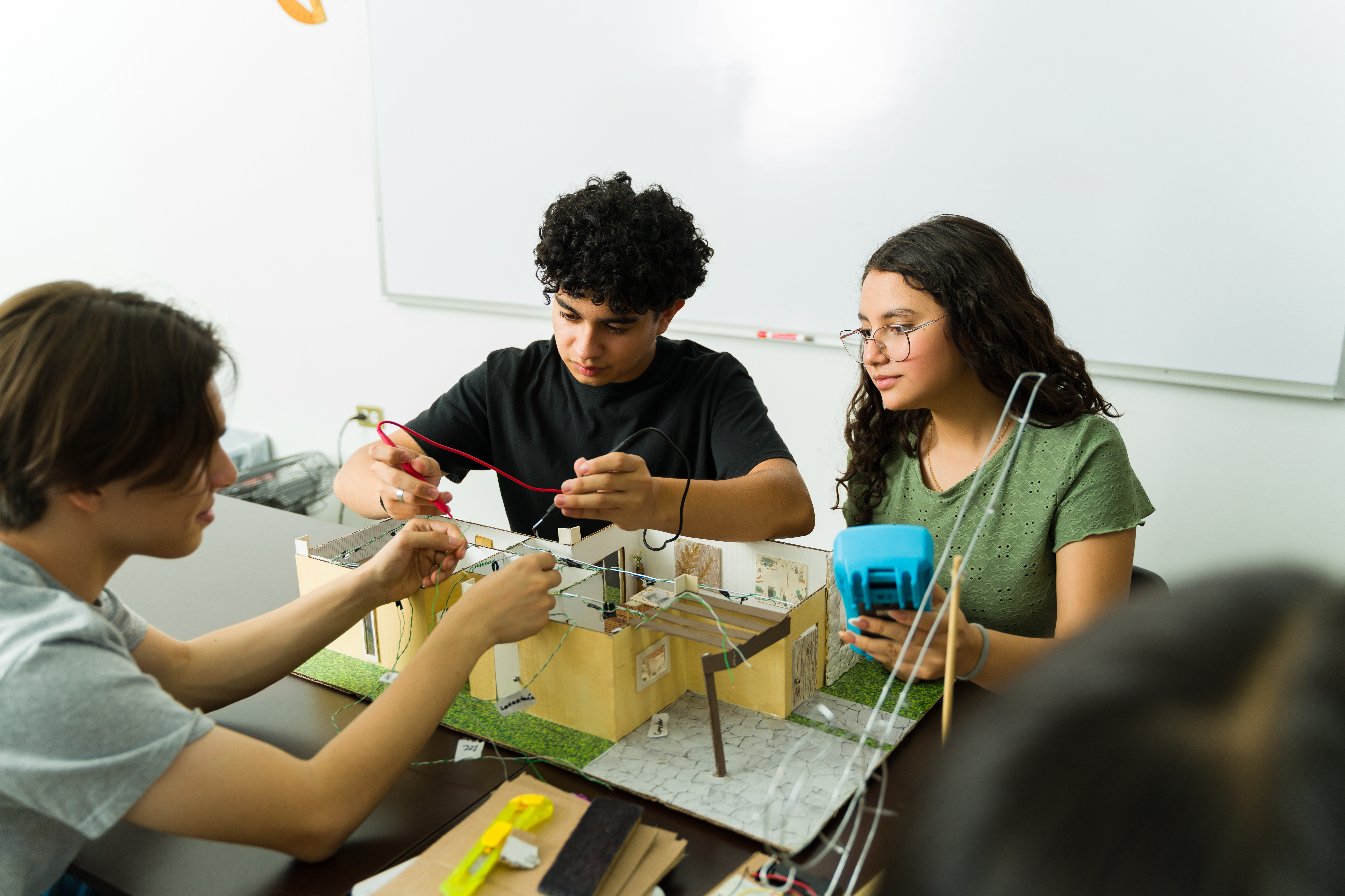 Raises Money to Support Educational Innovation