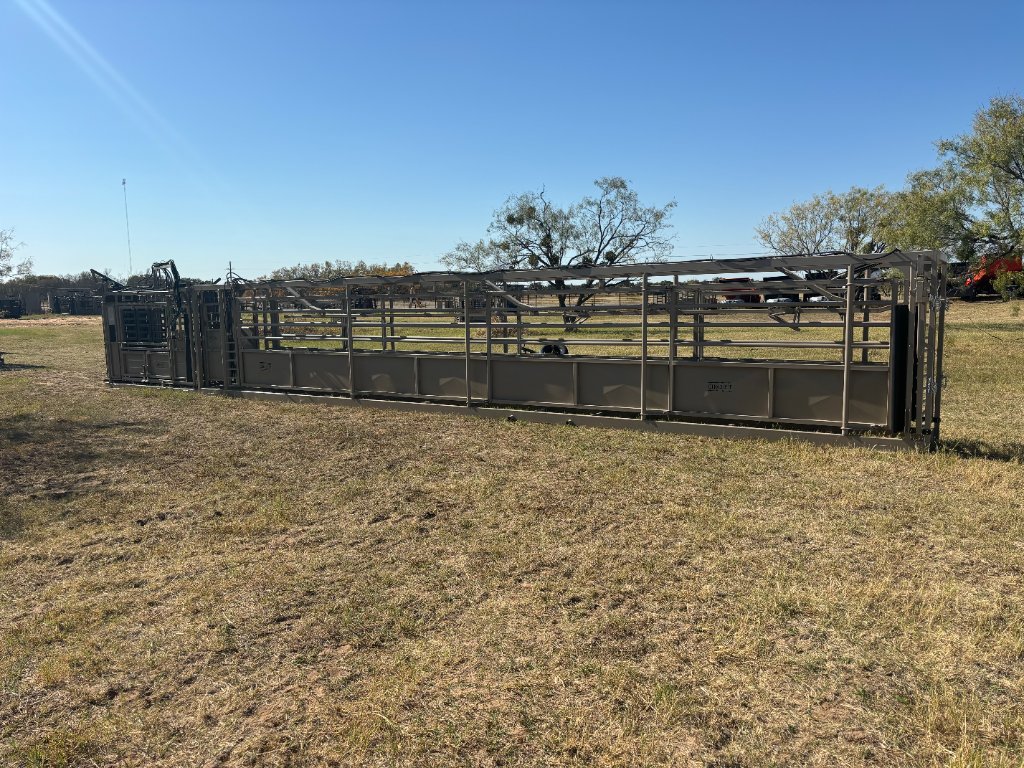 The Herdsman - Hydraulic Alley Side View