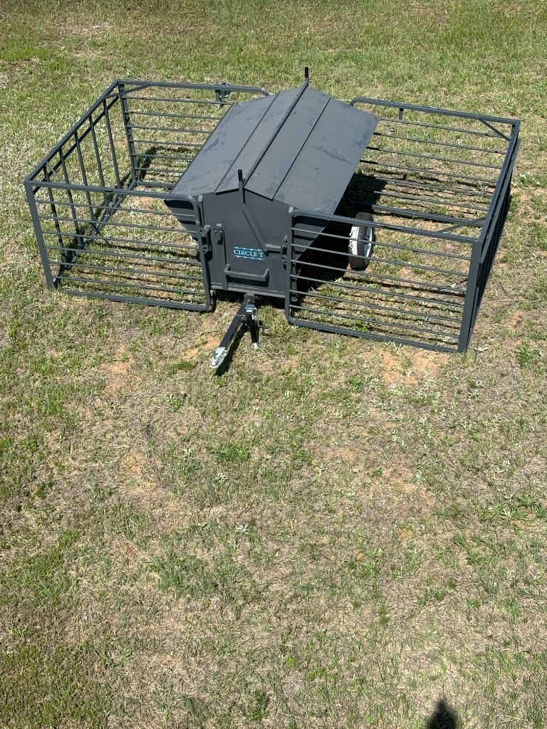 Portable Creep Feeder - Side View with Circle T Logo