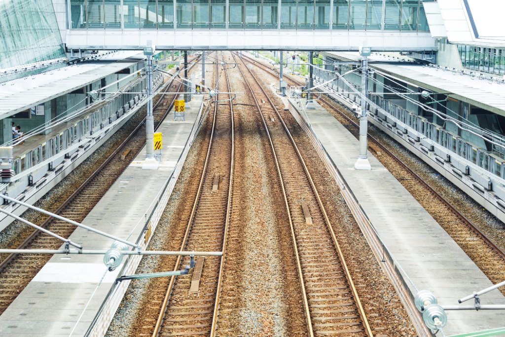 Transport & Infrastructure