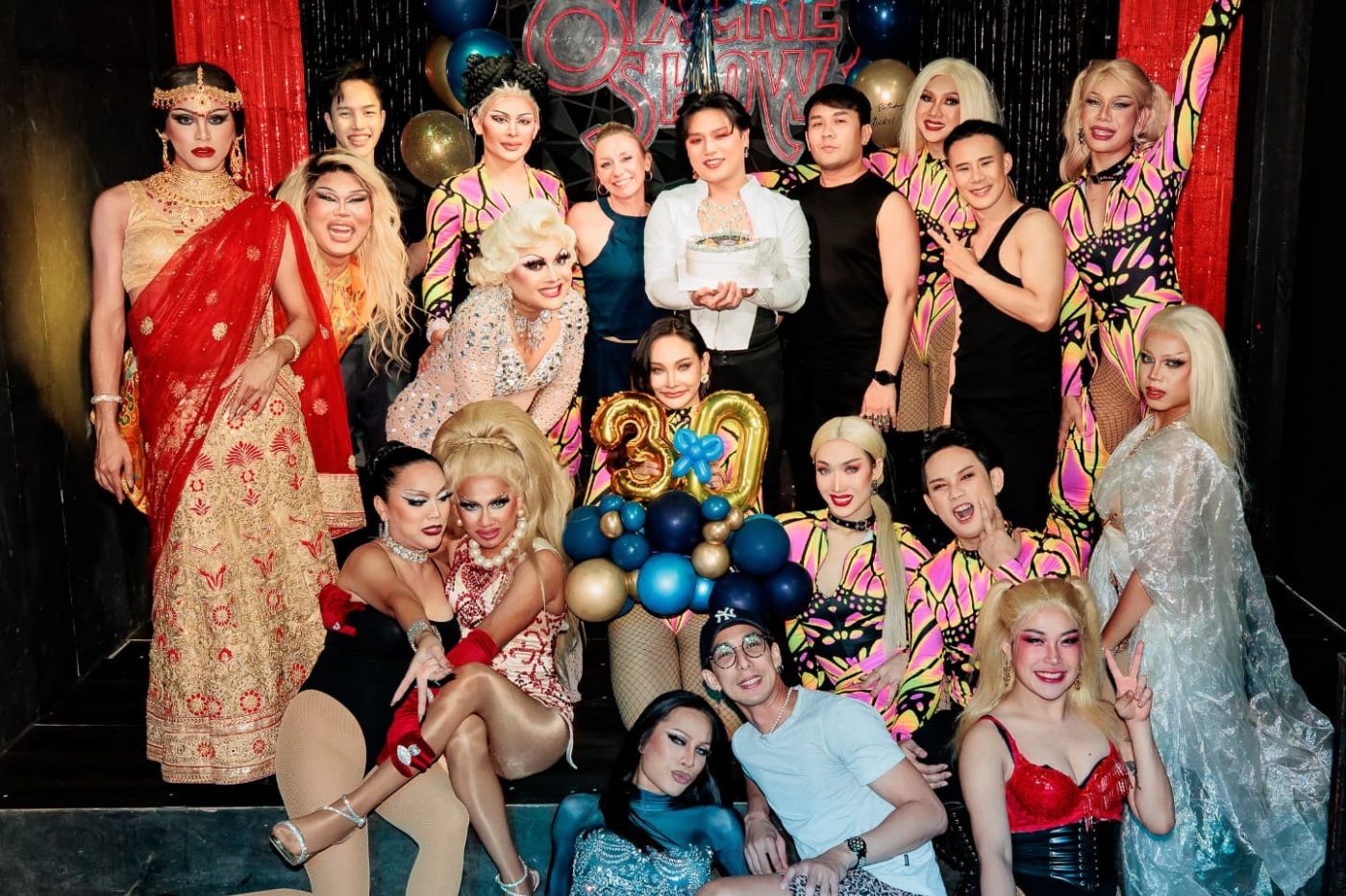 6ixcret Show