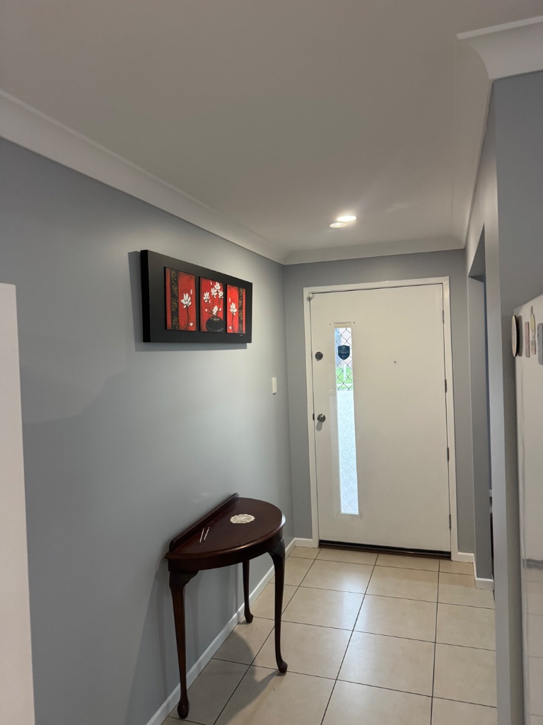 Queenslander — Entry Hallway
