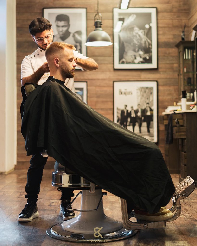 Raklödder appliceras med borste – The Barber K