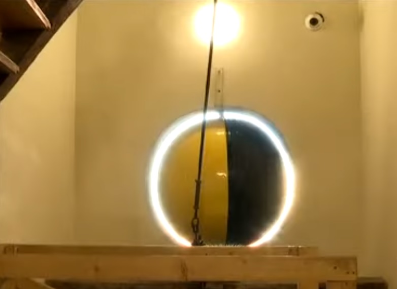 Globul lunar din interior