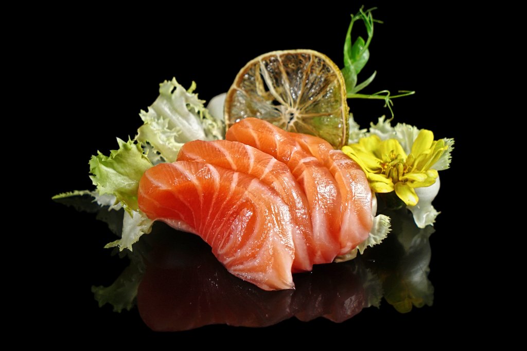 Sashimi di salmone