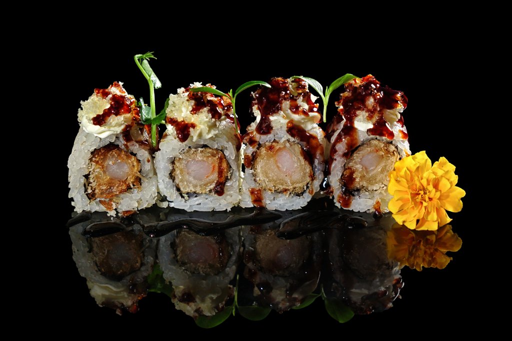 Uramaki speciale capasanta panko e teriyaki
