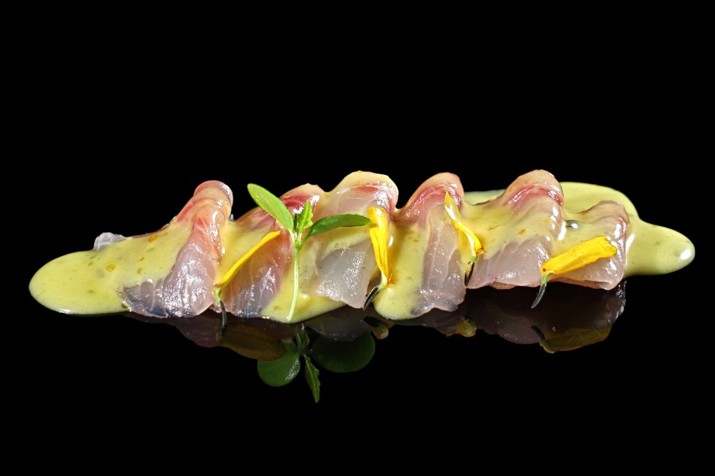 Salmone marinato alla barbabietola