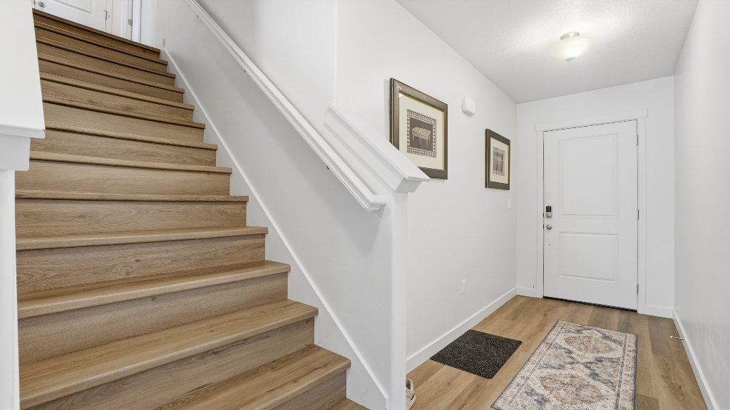 Entry / Foyer