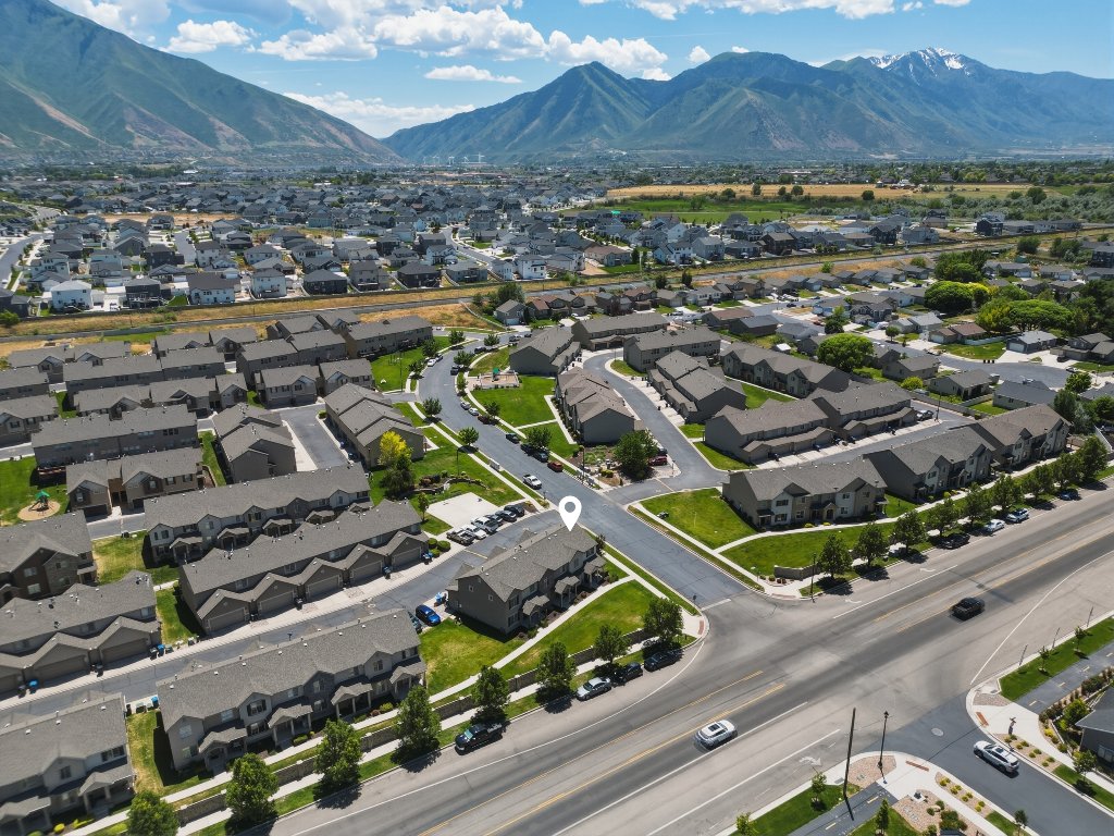 Aerial - Mountain Views