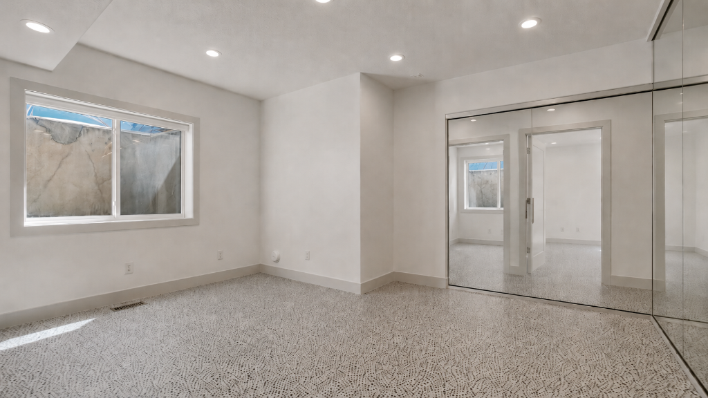 AI: Conf + Offices
