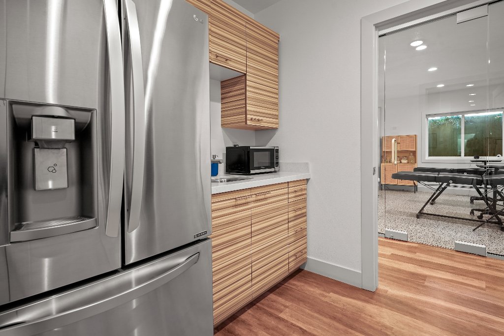 Kitchenette (Actual)