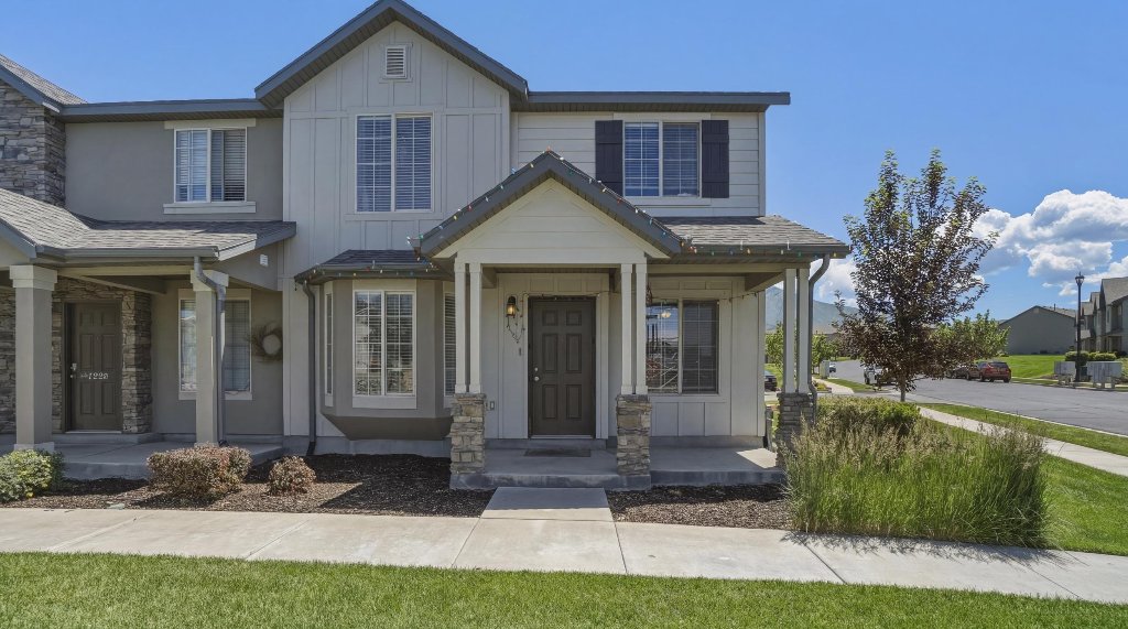 Exterior Front