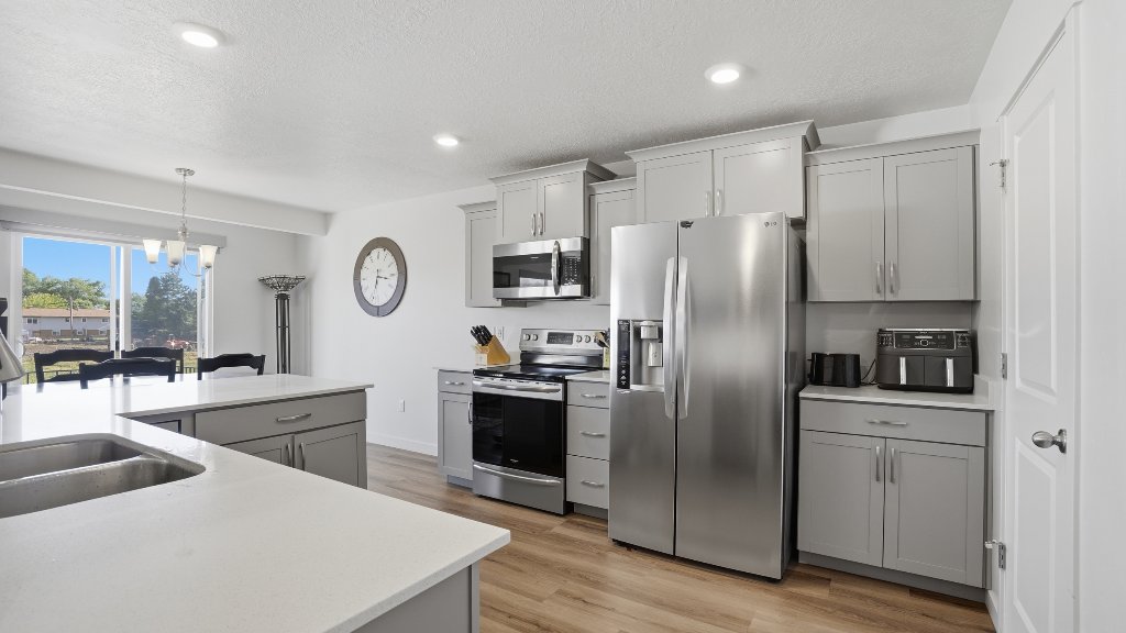 Kitchen 4