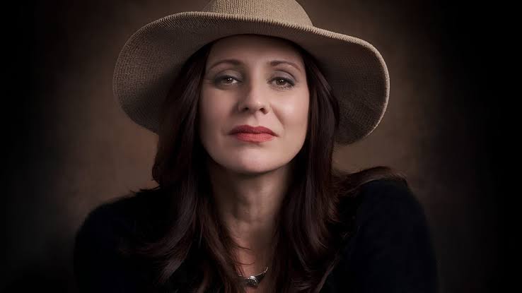 Who was I back then? How do art, authenticity & experience change over time? (stumbled upon old tracks & felt so odd) — Wendy Colonna
