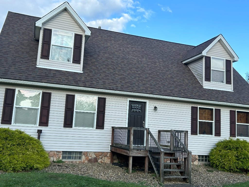 Beautiful completed roofing project in Pittsburgh