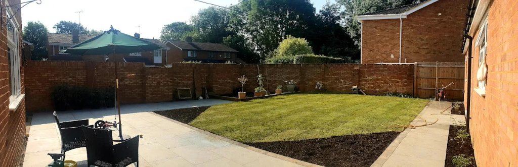 Professionally landscaped garden designed and built by Timmins Landscapes near Milton Keynes