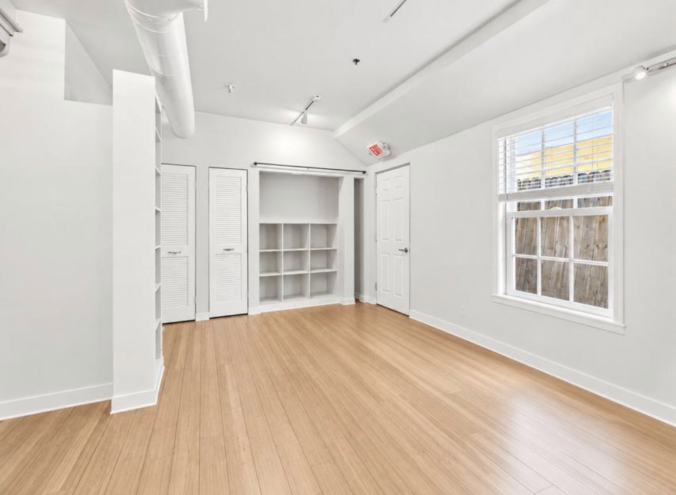 1012 Truman Avenue · Commercial Retail Condo in Old Town Key West real estate photo 4
