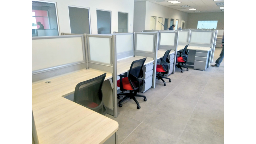 Áreas de Sala de juntas, administrativas y de operación, recepción — LAUAK