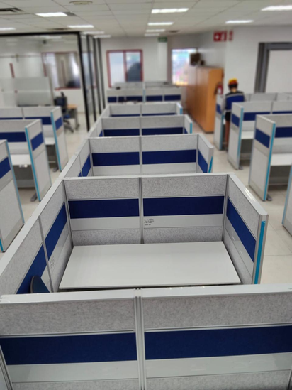 Área administrativa y de producción — Advanced Composites — vista 3