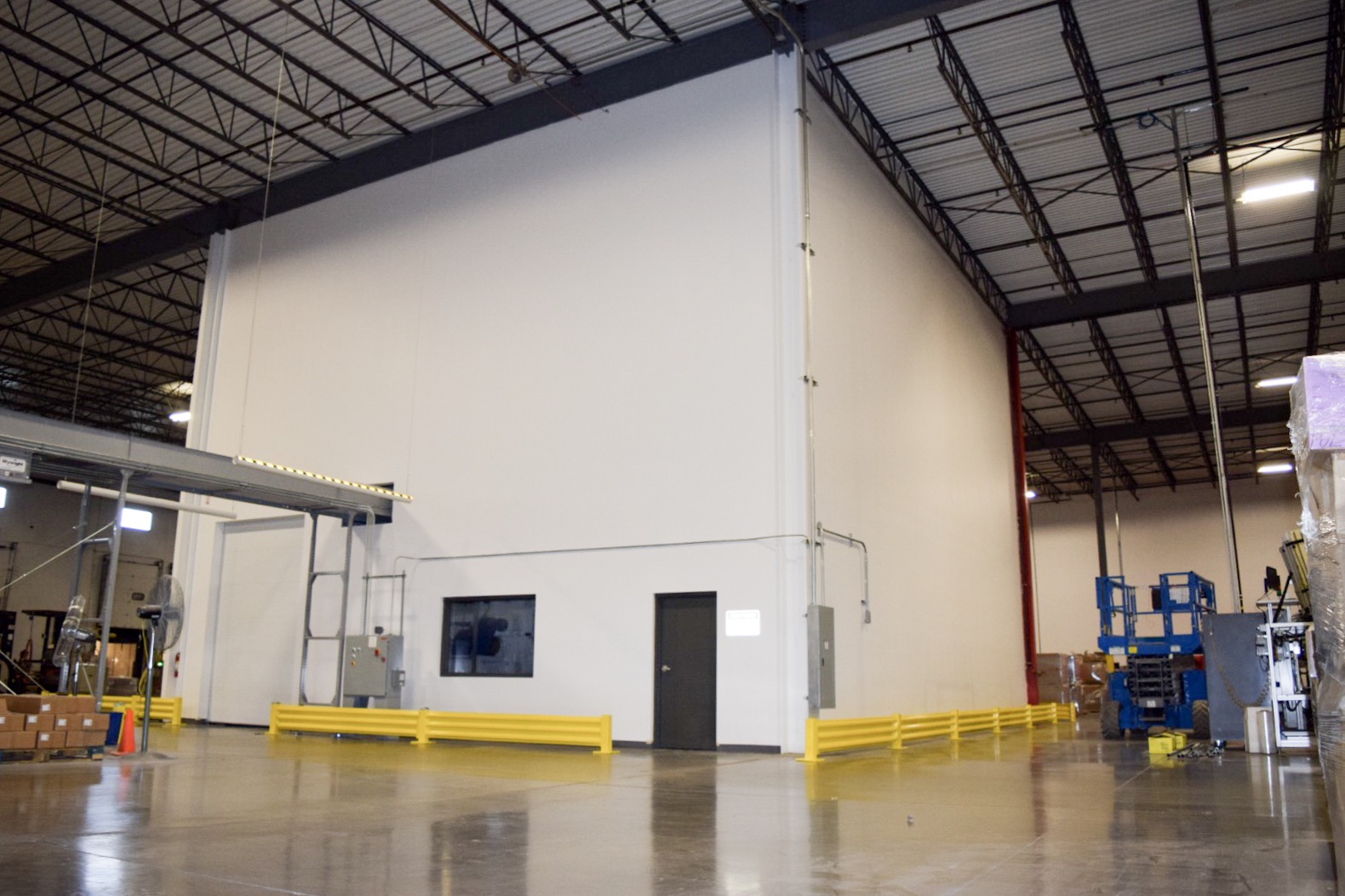 ReaderLink Soundproof Room — image 4
