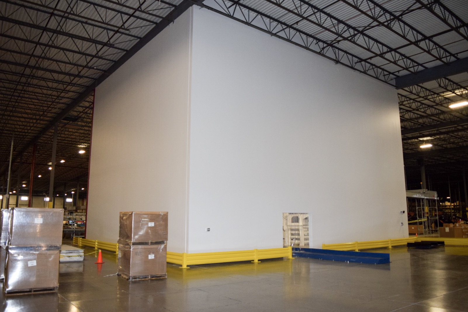 ReaderLink Soundproof Room — image 2