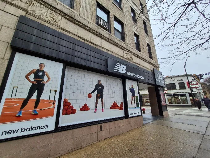 New Balance — Lincoln Park