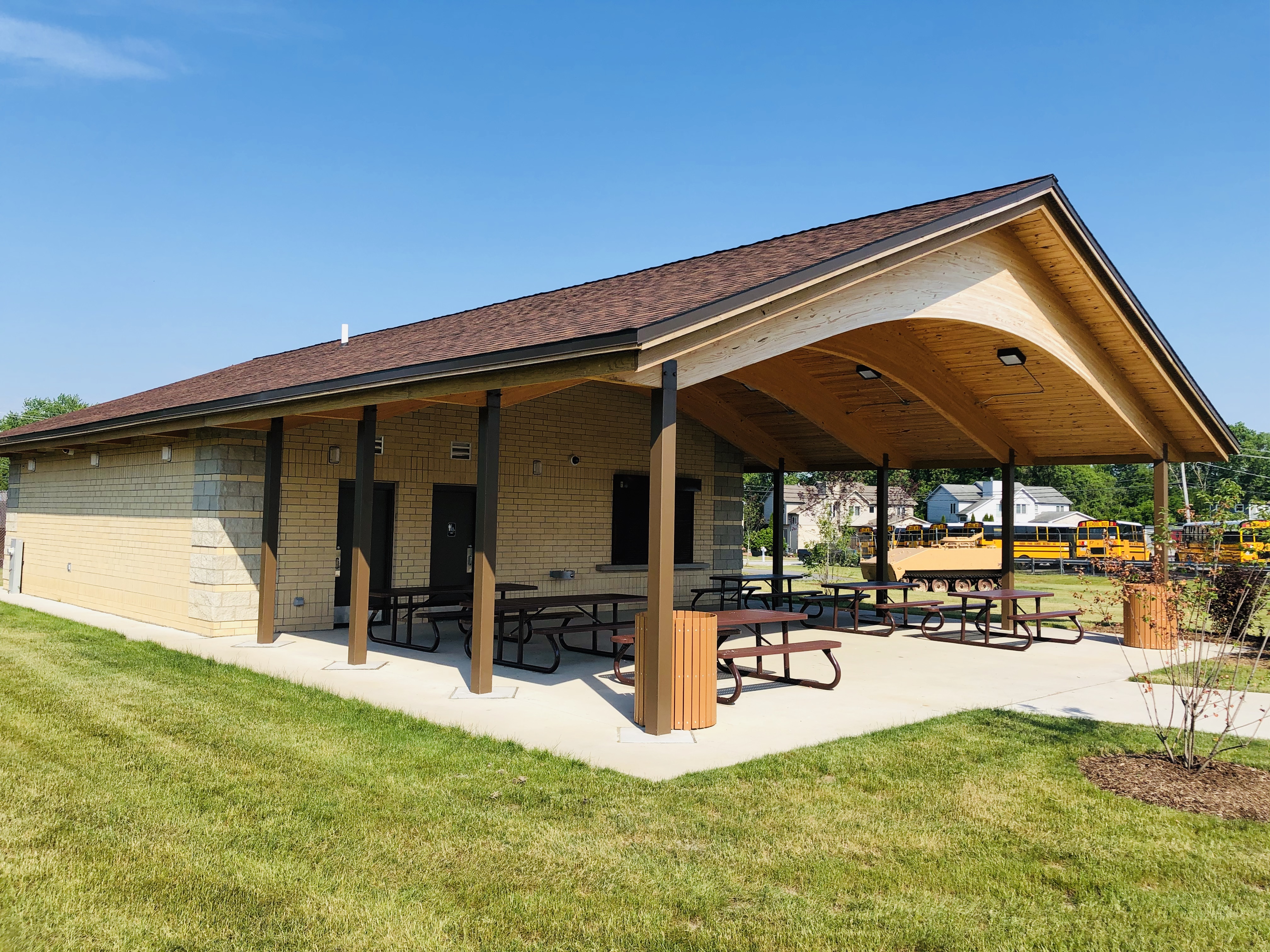 Gingerwood Park Concession Building — image 4
