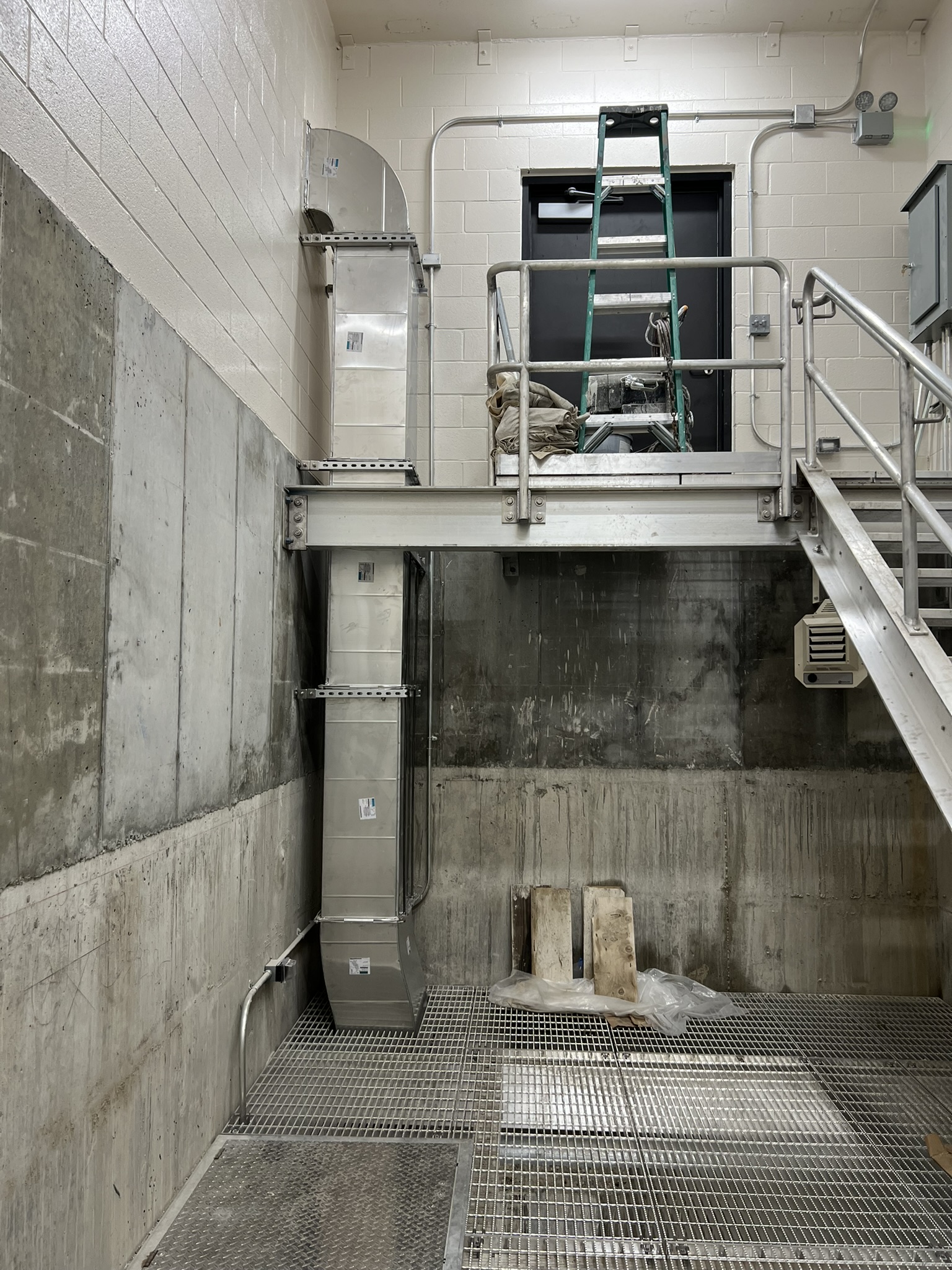 North Chicago WTP Intake Valve Vault Repairs — image 4